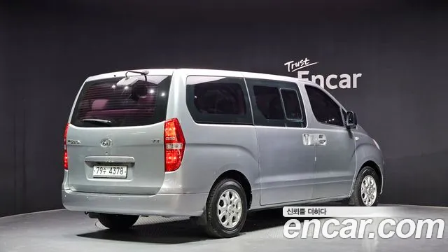 Hyundai Starex 2015 — фото 2