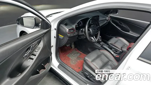 Hyundai i30 2019 — фото 11