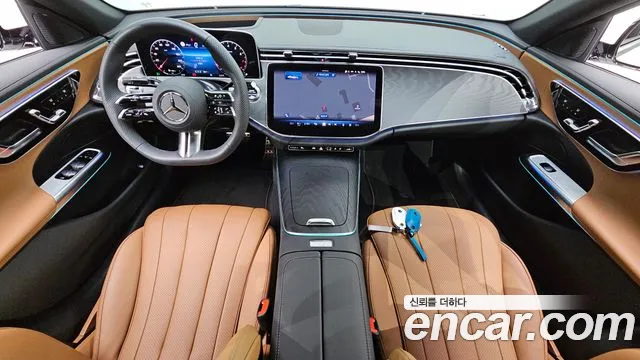 Mercedes-Benz E-Class 2026 — фото 10