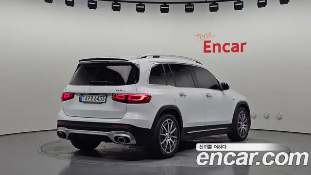 Mercedes-Benz GLB-Class 2022 — фото 2