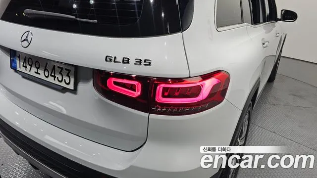 Mercedes-Benz GLB-Class 2022 — фото 9