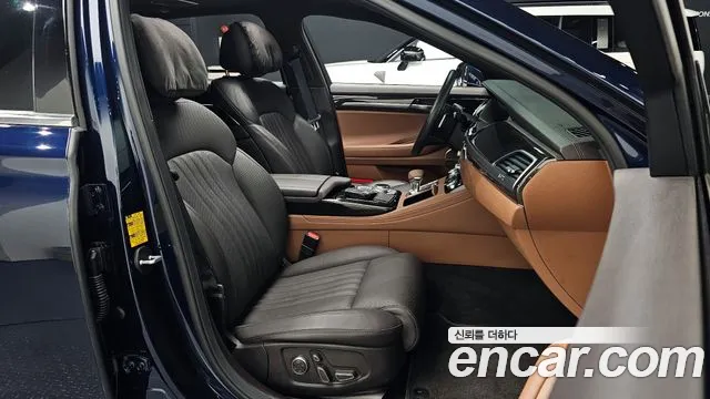 Genesis G90 2019 — фото 15