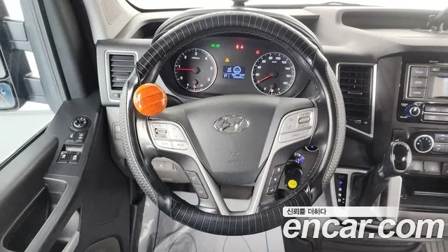 Hyundai Solati 2017 — фото 14