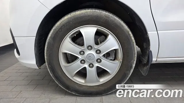 Hyundai Starex 2020 — фото 5