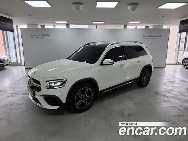 Mercedes-Benz GLB-Class 2023 — фото 1
