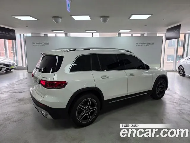 Mercedes-Benz GLB-Class 2023 — фото 2