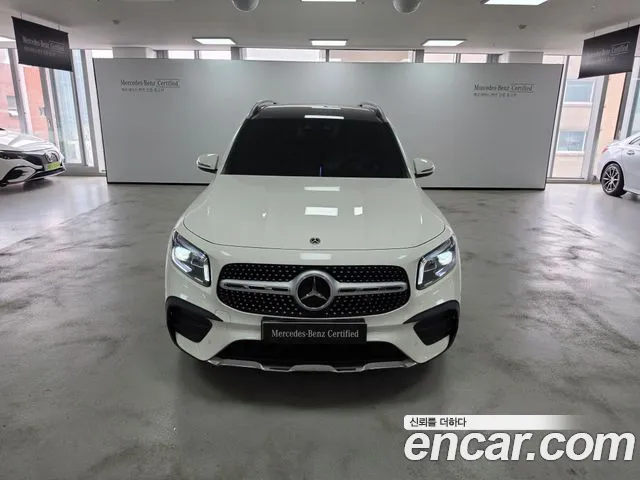 Mercedes-Benz GLB-Class 2023 — фото 3