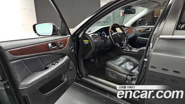 Hyundai Equus 2015 — фото 13