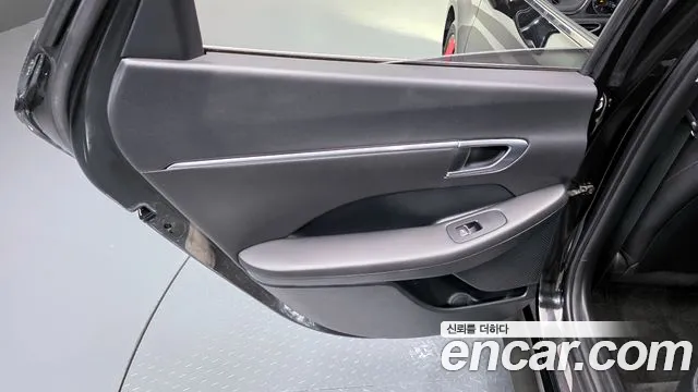 Hyundai Sonata 2021 — фото 15