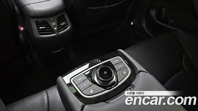 Hyundai Grandeur 2013 — фото 17