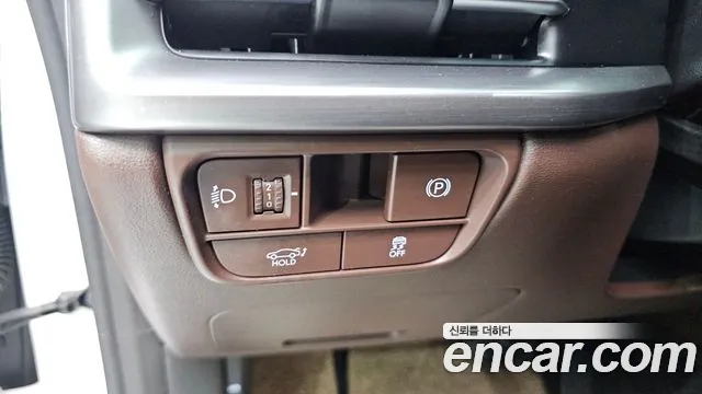 Hyundai Grandeur 2023 — фото 16