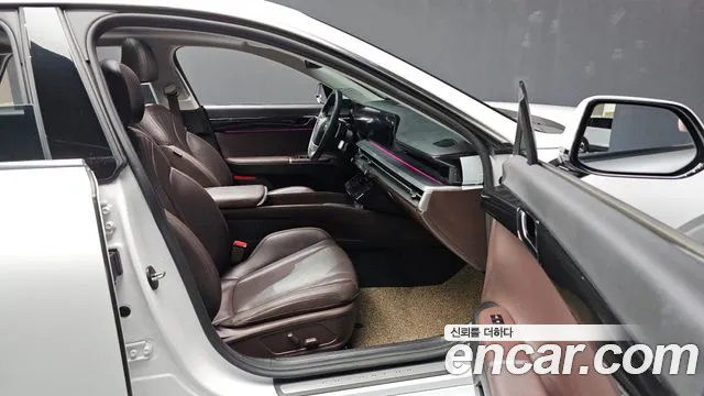 Hyundai Grandeur 2023 — фото 18