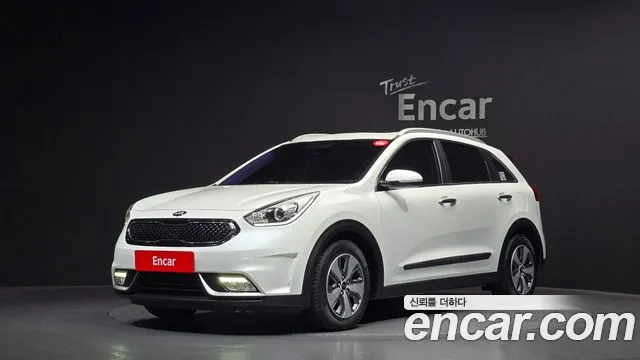 Kia Niro 2017 — фото 1