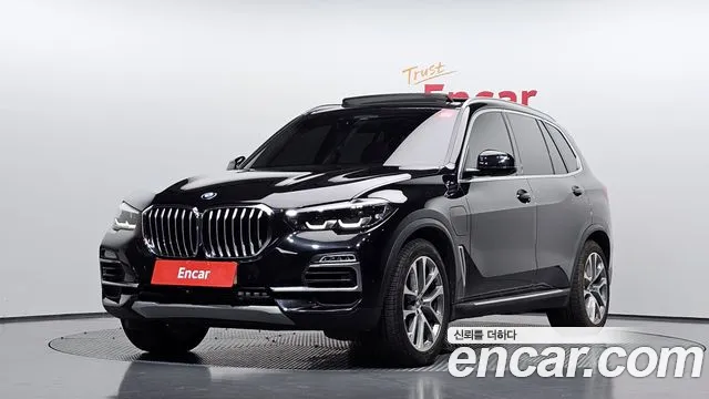BMW X5 2021 — фото 1