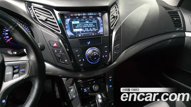 Hyundai i40 2016 — фото 14