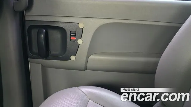 Hyundai Starex 2017 — фото 15