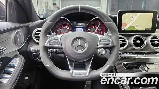 Mercedes-Benz C-Class 2017 — фото 19
