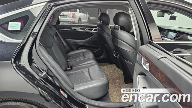 Hyundai Genesis 2015 — фото 18