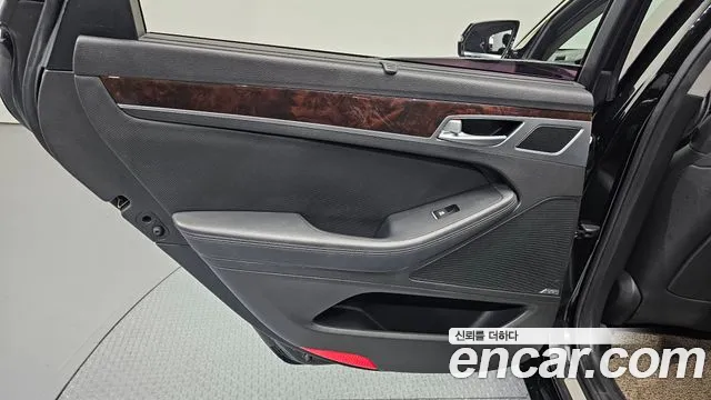 Hyundai Genesis 2015 — фото 15