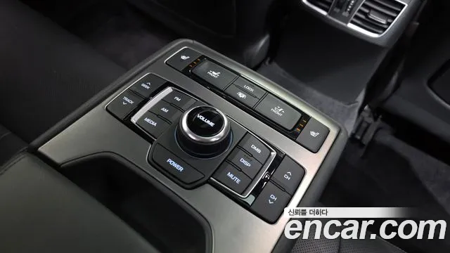 Hyundai Genesis 2016 — фото 18