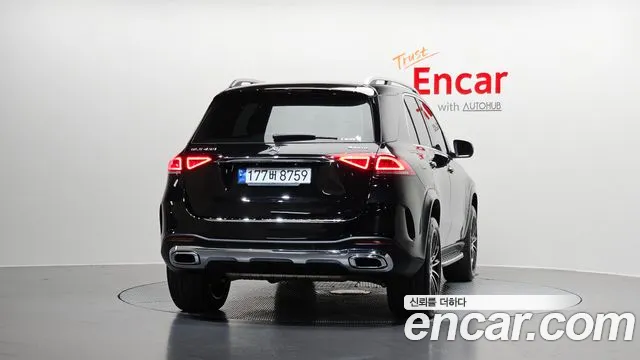Mercedes-Benz GLE-Class 2023 — фото 4