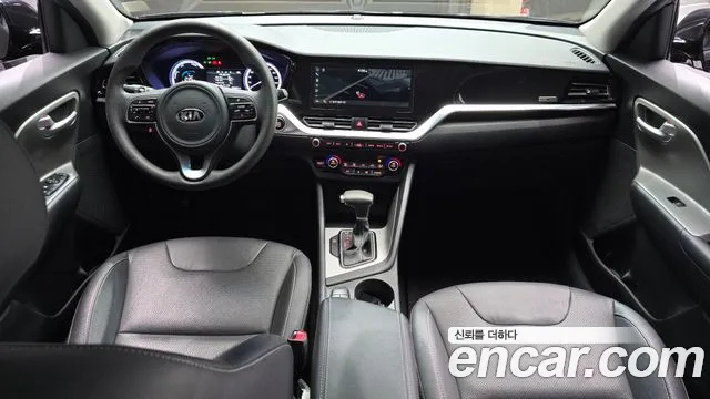Kia Niro 2021 — фото 10