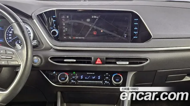Hyundai Sonata 2020 — фото 20