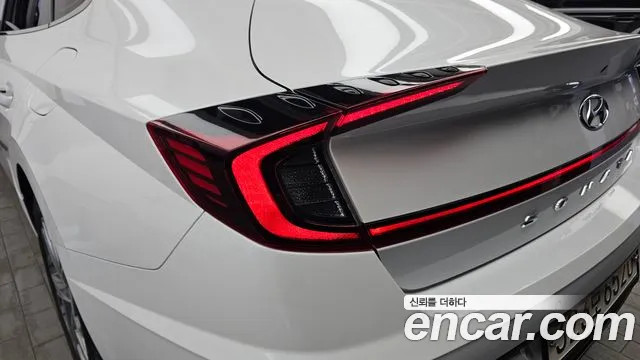 Hyundai Sonata 2020 — фото 9