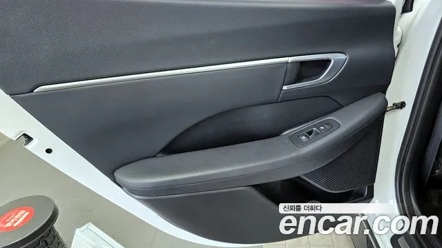 Hyundai Sonata 2020 — фото 15