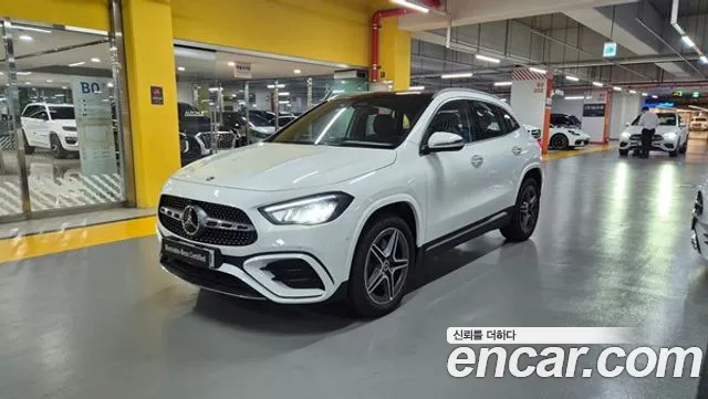 Mercedes-Benz GLA-Class 2026 — фото 1