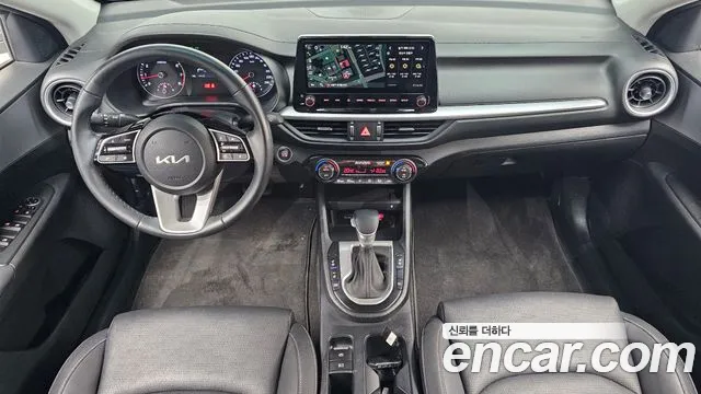 Kia K3 2022 — фото 10