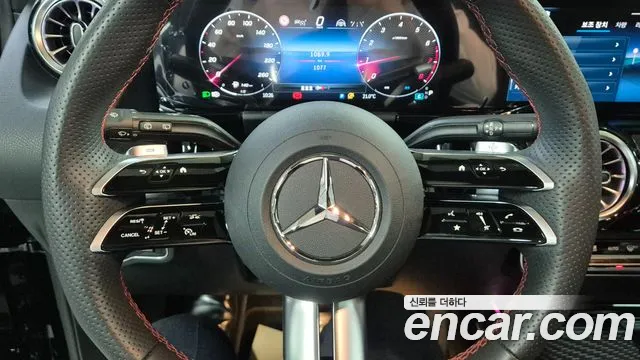 Mercedes-Benz GLA-Class 2026 — фото 13