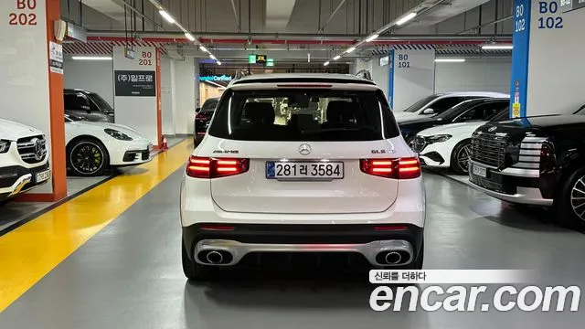 Mercedes-Benz GLB-Class 2025 — фото 3