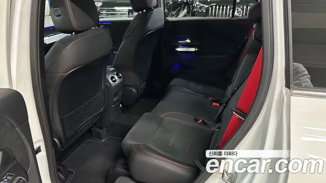 Mercedes-Benz GLB-Class 2025 — фото 13