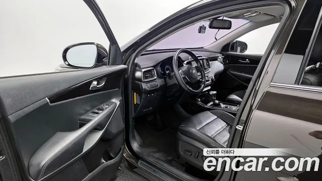 Kia Sorento 2018 — фото 10