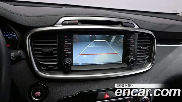 Kia Sorento 2018 — фото 15