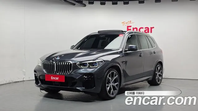 BMW X5 2022 — фото 1