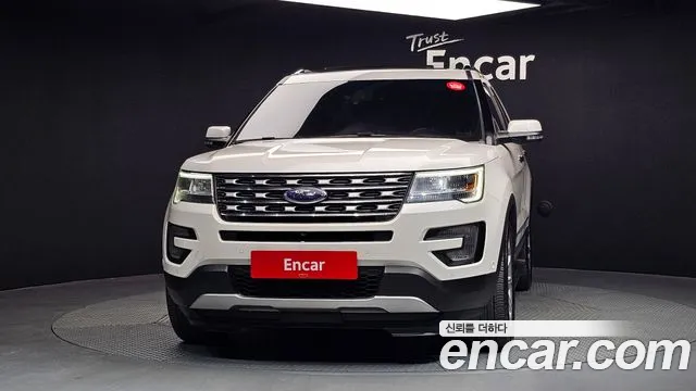 Ford Explorer 2016 — фото 3