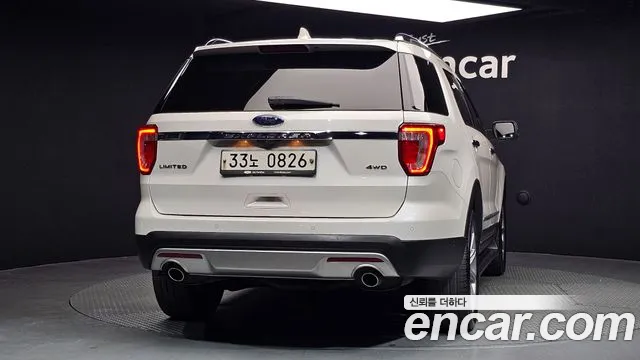 Ford Explorer 2016 — фото 4
