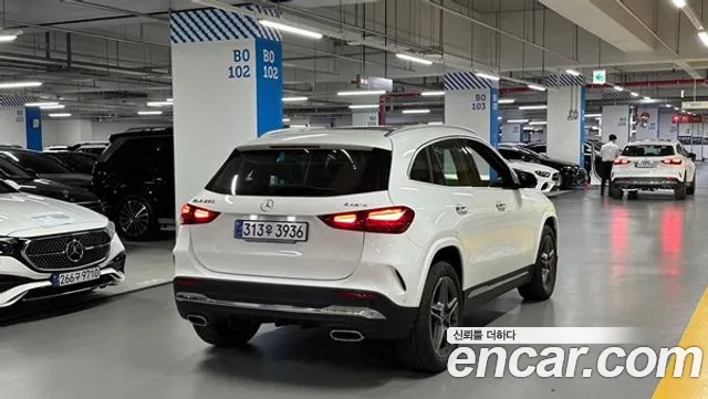 Mercedes-Benz GLA-Class 2026 — фото 3