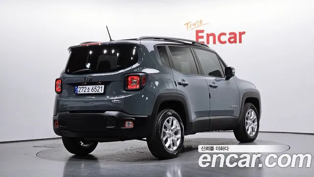 Jeep Renegade 2017 — фото 2