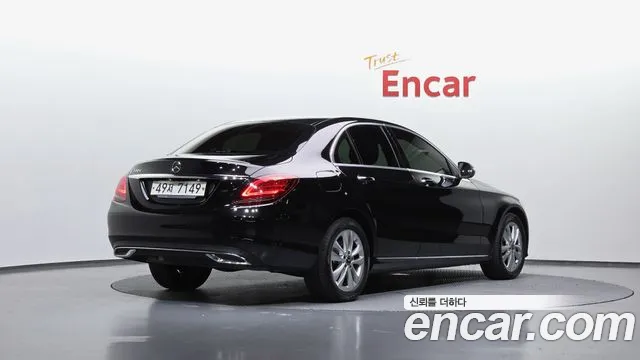 Mercedes-Benz C-Class 2019 — фото 1