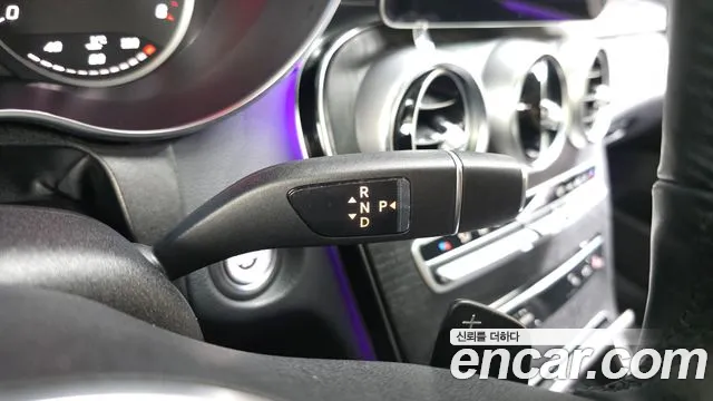 Mercedes-Benz C-Class 2019 — фото 11