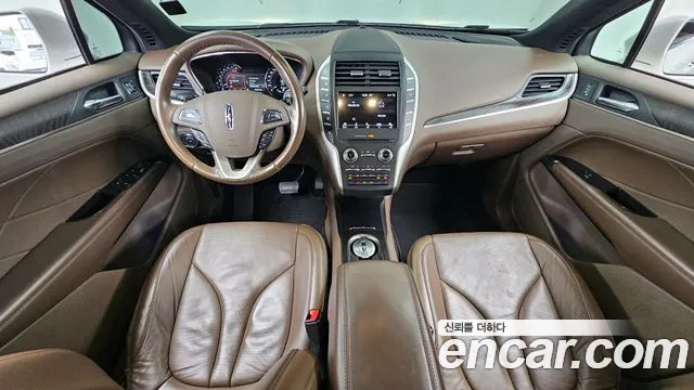 Lincoln MKC 2018 — фото 10