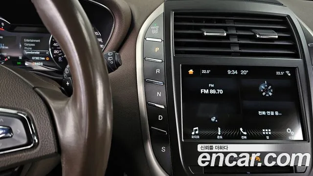 Lincoln MKC 2018 — фото 12