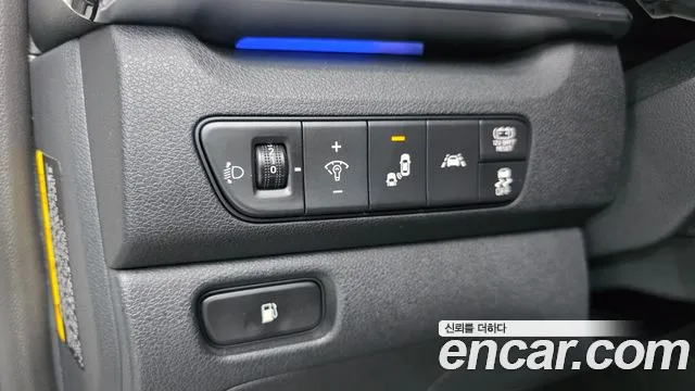 Kia Niro 2021 — фото 19