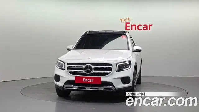 Mercedes-Benz GLB-Class 2022 — фото 3