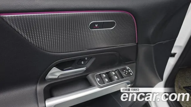 Mercedes-Benz GLB-Class 2022 — фото 17