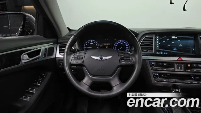 Hyundai Genesis 2016 — фото 12