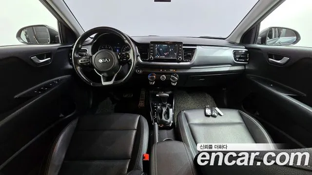 Kia Stonic 2018 — фото 10